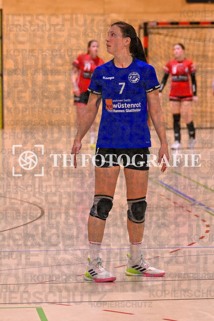 GER, SG Maulburg/Steinen - TuS Helmlingen, Handball, Suedbadenliga, 14. Spieltag, Saison 2023/2024, 17.02.2024 | Geraldine Kimmer (TuS Helmlingen, #07)

GER, SG Maulburg/Steinen - TuS Helmlingen, Handball, Suedbadenliga, 14. Spieltag, Saison 2023/2024, 17.02.2024

Foto: TH Fotografie/Thomas Hess