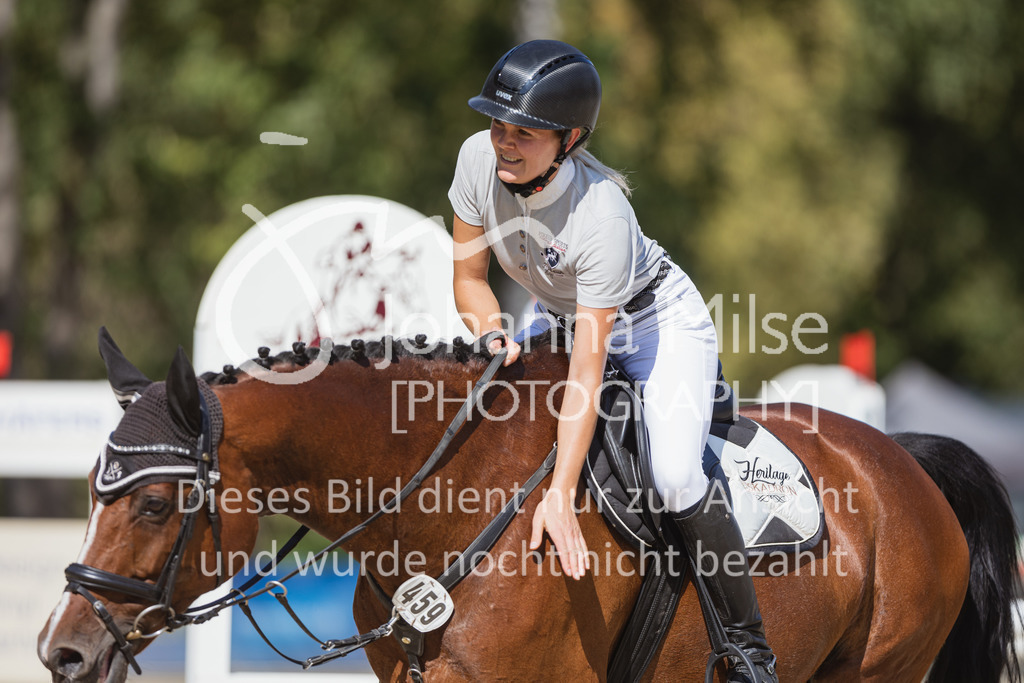 220824_Delbrueck_Stil-M1-207 | Deine schönsten Turniermomente als professionelle Fotos! Entdecke hochwertige Pferdesport-Fotografie im Online-Shop. Jetzt Fotos finden & bestellen!