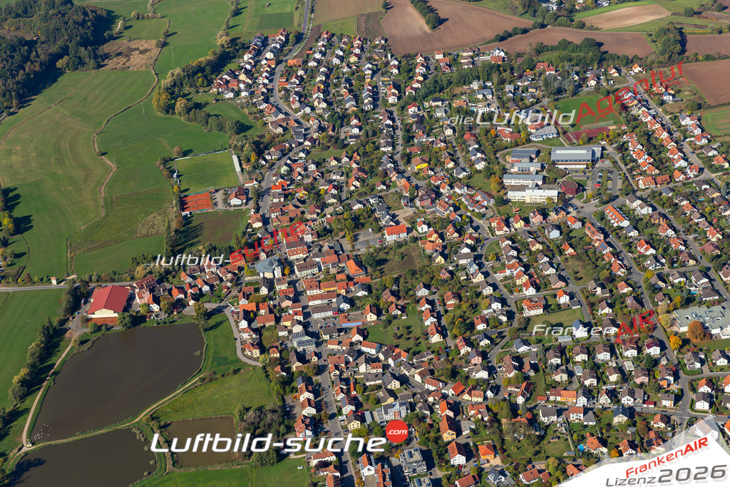 Das Luftbild der Stadt Stegaurach wurde 2019 vom Flugzeug heraus erstellt (keine Drohne) Aufnahmehöhe ca.400 Meter- hohe Auflösung- beste Druck-Qualität garantiert!