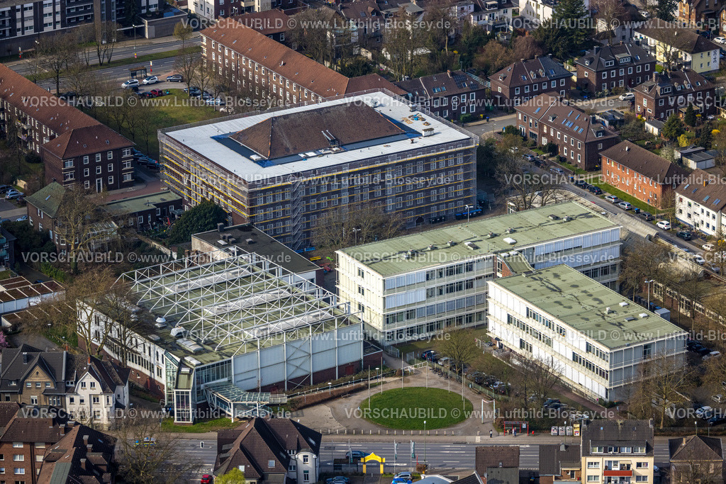 Bottrop260306322 | Luftbild, Berufskolleg der Stadt Bottrop, Baustelle mit Fassadengerüst, Nord-Ost, Bottrop, Ruhrgebiet, Nordrhein-Westfalen, Deutschland