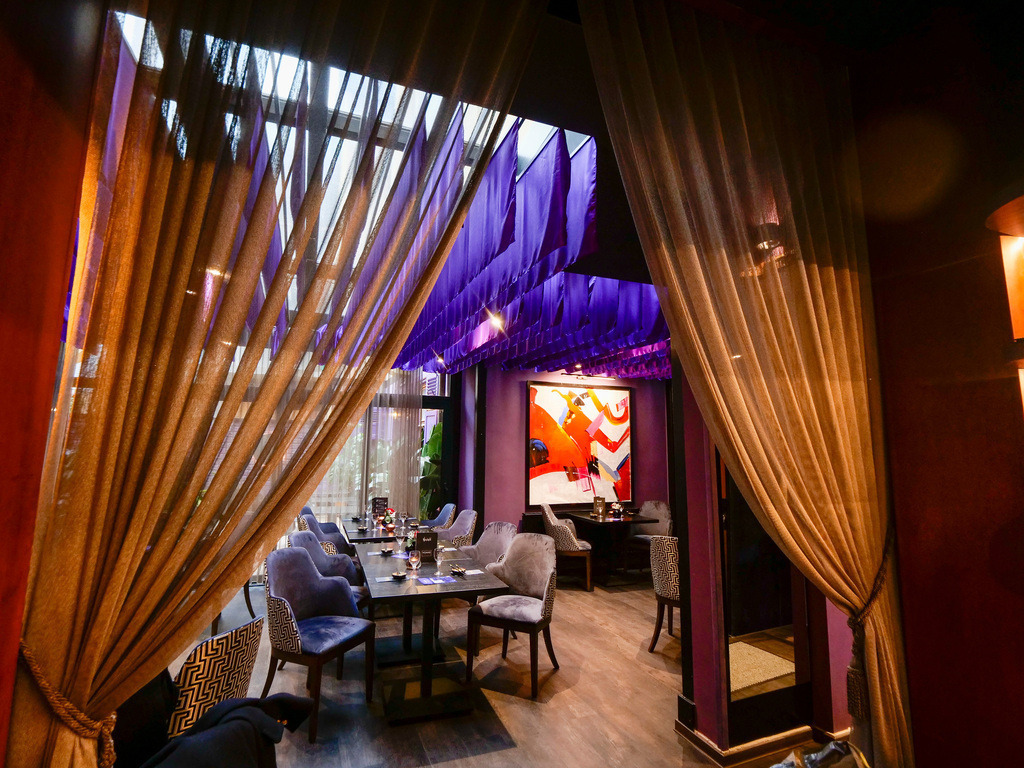 Yaoke | Ludwigsburg - Neueröffnung des asiatischen Restaurants " Yaoke " im alten Gasthof Waldhorn gegenüber vom Schloss. - Realisiert mit Pictrs.com