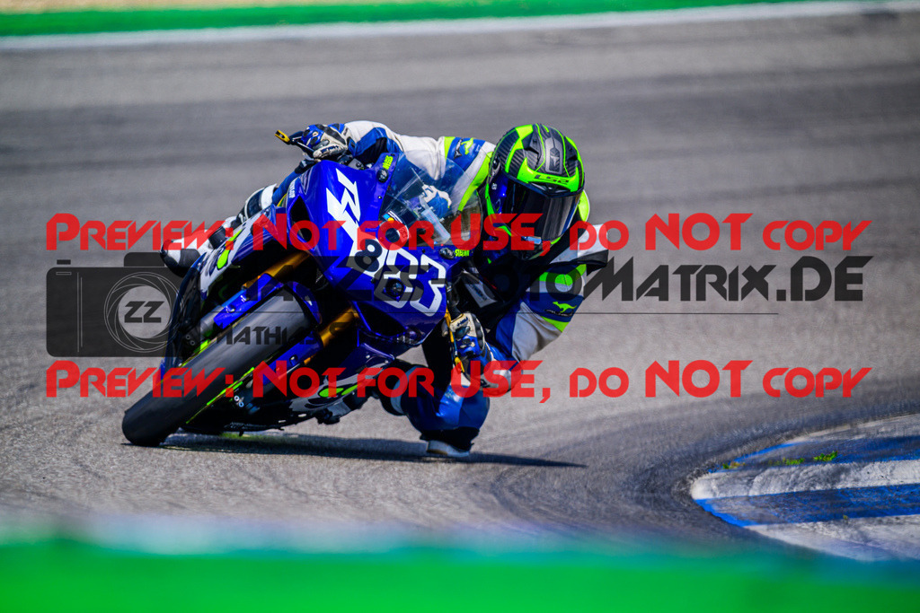 MaZZes_Fotomatrix_20250628_6007705_5408-2 | WEISS