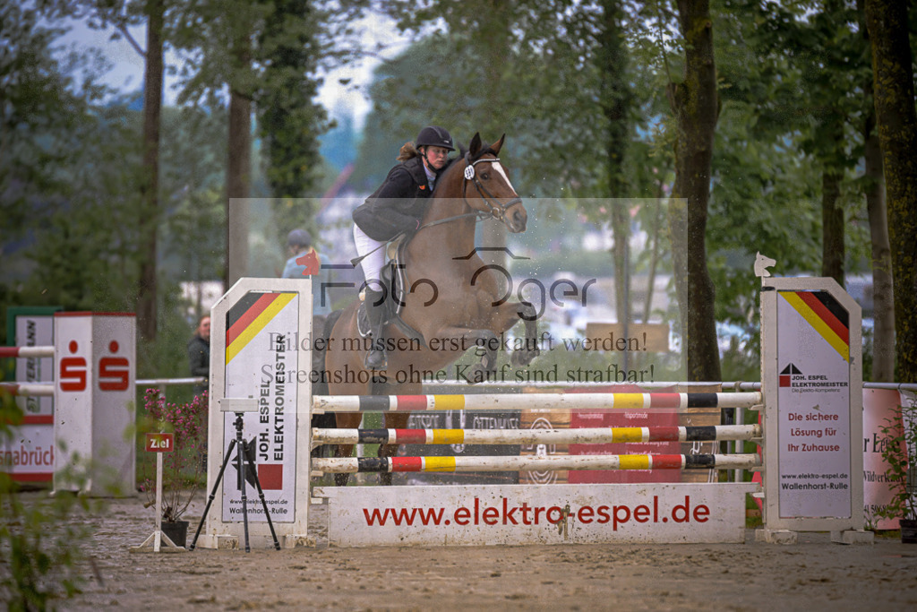 20240505-DOS_7213 | Entdecke hochwertige Reitturnierfotos von Foto Oger. Professionell, emotional und authentisch – jetzt Lieblingsmomente im Shop bestellen.Deutschlandweite Turnierfotografie. - Realisiert mit Pictrs.com