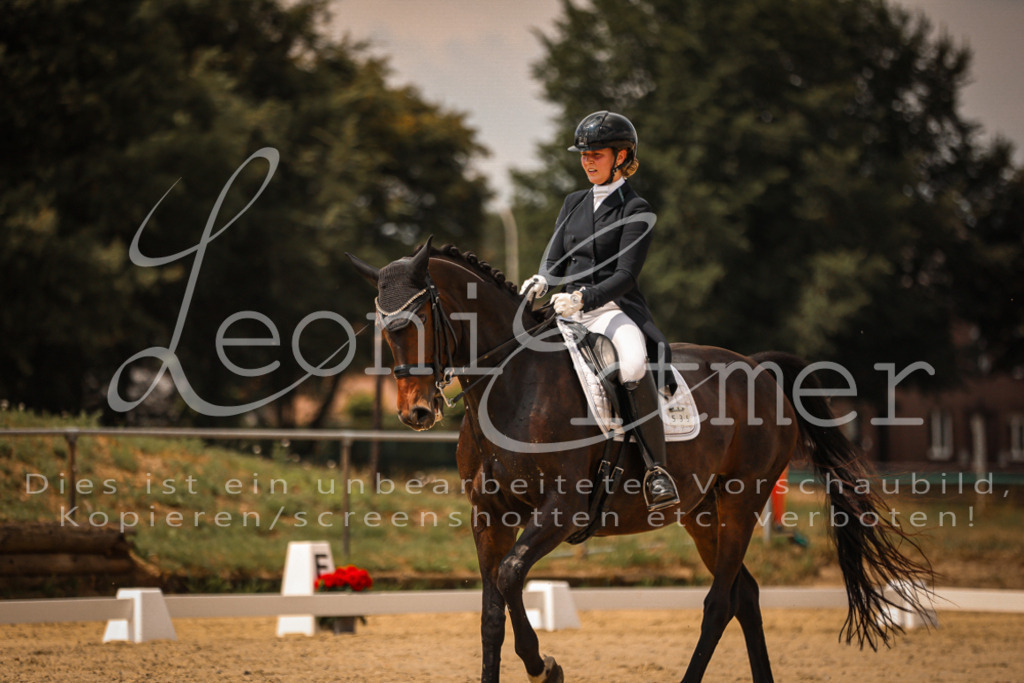 19.FrDrS00271 | Leoni Ertmer Photography - Realisiert mit Pictrs.com