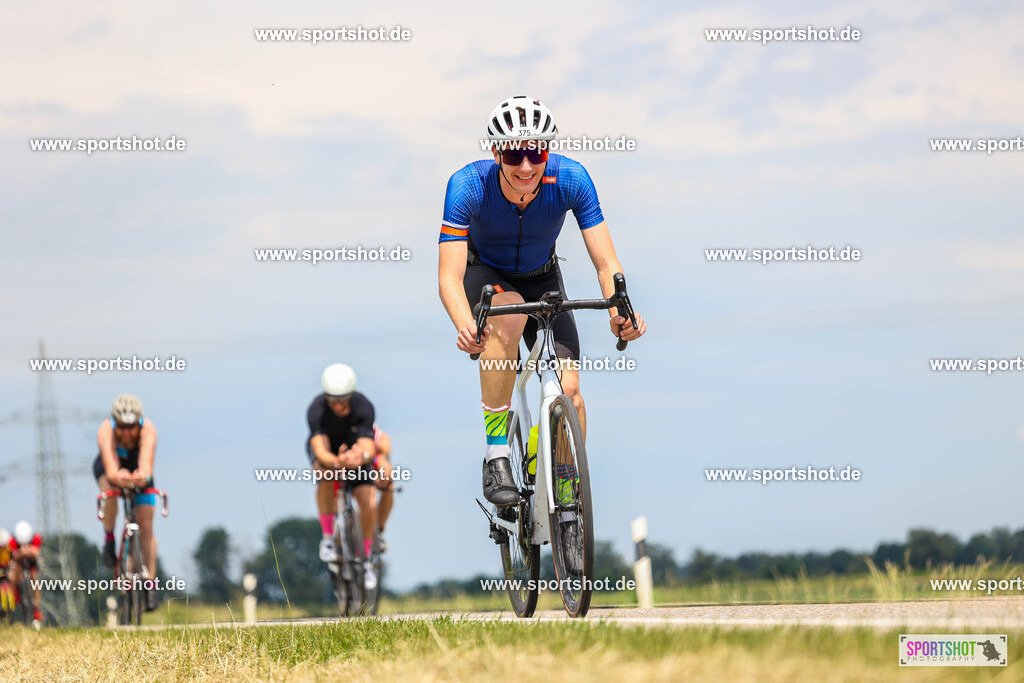 BR8A7488 | Stadttriathlon Erding 2025. #yourpictrs #sportshot_your_pictrs @Sportshotphotography #stadttriathlonerding Copyright: www.sportshot.de