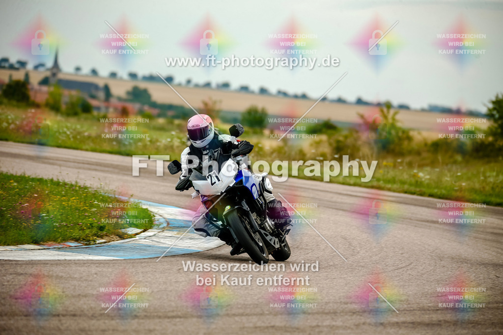 Chambley Juli-2300 | Hier findet Ihr Bilder von Touristenfahrten auf der Nürburgring Nordschleife oder von anderen Veranstaltungen die ich besucht habe. Viel Spass beim Durch Schauen 