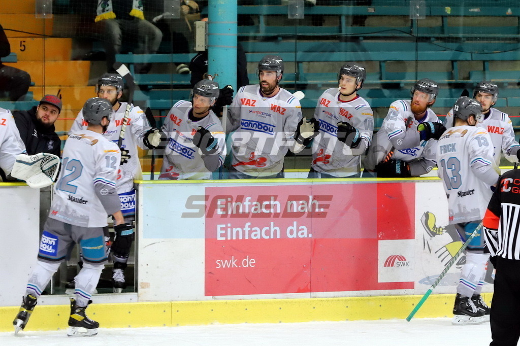 Torjubel Moskitos Essen | Torjubel Moskitos Essen - Realisiert mit Pictrs.com