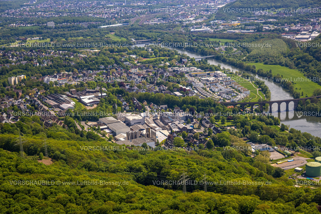 Herdecke230502568 | Luftbild, Quartier Ruhr-Aue mit Ruhrpromenade, Ruhr-Viadukt Herdecke, Fluss Ruhr, Blick über Herdecke, Herdecke, Ruhrgebiet, Nordrhein-Westfalen, Deutschland