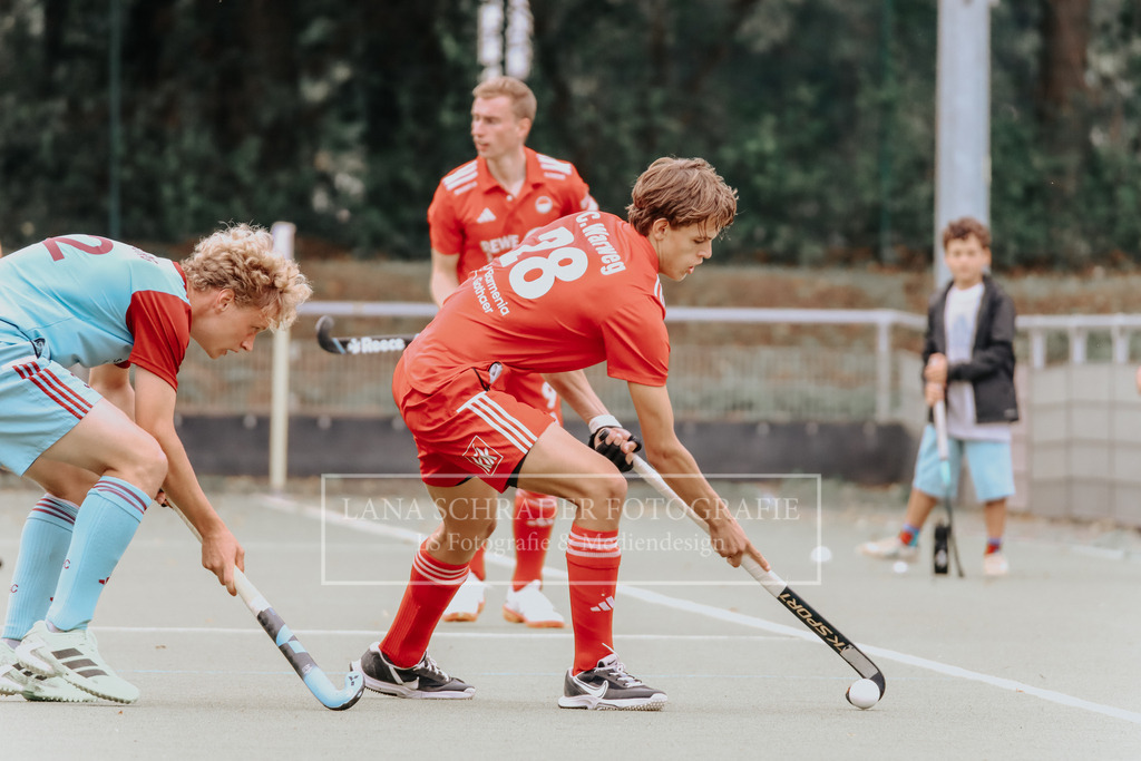 Herren_Bundesliga_02_F_RWK-UHC_21.09.25_Köln (297 von 471) | lanaschraderfotografie - Realisiert mit Pictrs.com