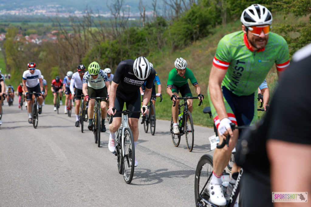 717_AR6_0666 | Neusiedlersee Radmarathon 2026@sportshot_your_pictrs #yourpictures#roadtowm2029 #nrm #neusiedlerseeradmarathon #neusiedlersee #neusiedlerseetourismus #burgenland #mörbisch #nrm26 #burgenlandtourismus #voglundco #poweredbyburgenlandtourismus #radsport #rad #marathon #ucigranfondo #visitburgenland #ucigranfondoworldseries