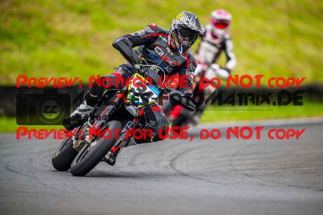 MaZZes_FotoMatrix_240621_6007705_9900 | GRUEN