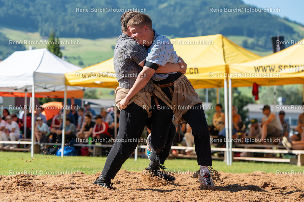 RB_07425 | René Burch leidenschaftlicher Fotograf aus Kerns in Obwalden.  Hier finden sie Sport, Landschaft und Natur Fotografie.
 - Realisiert mit Pictrs.com