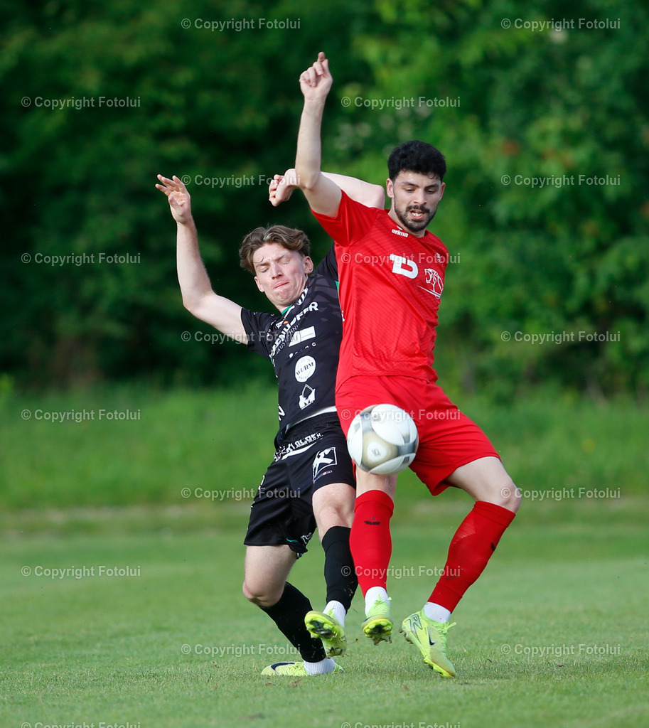 A_LUI_060625_19 | SPORT FUSSBALL REGIONALLIGA MITTE ASKOE OEDT-GLEISDORF 09 06.06.2025 IM BILD: BUENYAMIN KARATAS  (OEDT) UND (GLEISDORF) FOTOLUI