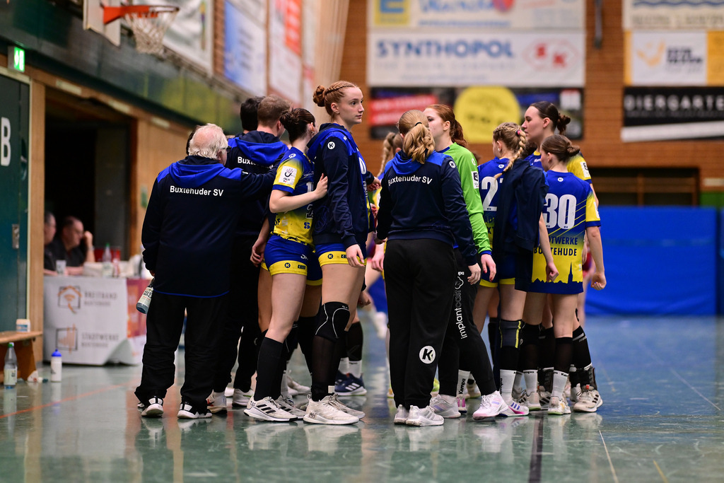 Handball I Frauen I Saison 2024-2025 I 3. Liga Staffel Nord I 11. Spieltag I Buxtehuder SV II - LIT Tribe 1912 | Der Sportfotograf. - Realisiert mit Pictrs.com