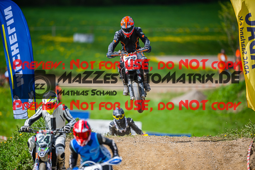 MaZZes_FotoMatrix_230506_1861 | S4