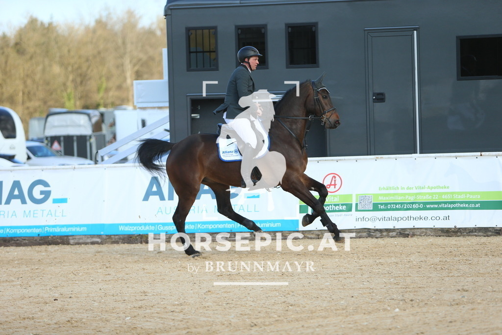 DL2Q1130 | Willkommen bei Brunnmayr - Design & Fotografie – Ihrem Spezialisten für Reitturniere und Pferdeveranstaltungen in Oberösterreich, Salzburg und Bayern! Seit über 17 Jahren sind wir leidenschaftlich dabei.
