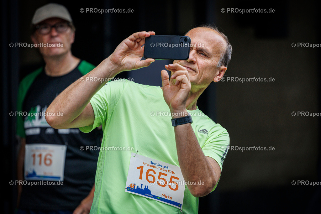 Sparda-Bank Altstadtlauf Köln; Köln, 15.08.2025 | Impressionen vom Sparda-Bank Altstadtlauf Köln am 15.08.2025 in Köln (Nordrhein-Westfalen). 