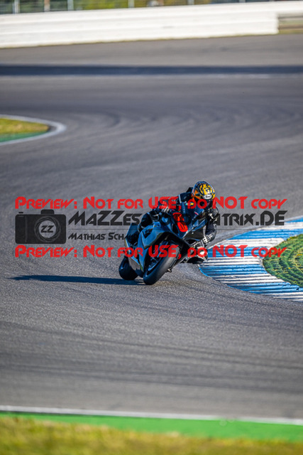 MaZZes_FotoMatrix_230410_0181 | GELB