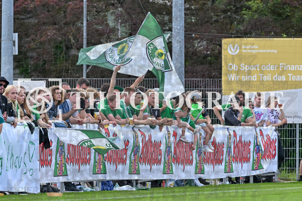 GER, FC Hauingen - SV Waldhaus, Frauen-Fussball, Rothaus Bezirkpokal, Finale, Saison 2024/2025, 29.05.2025 | Fans aus WaldhausGER, FC Hauingen - SV Waldhaus, Frauen-Fussball, Rothaus Bezirkpokal, Finale, Saison 2024/2025, 29.05.2025Foto: TH Fotografie/Thomas Hess