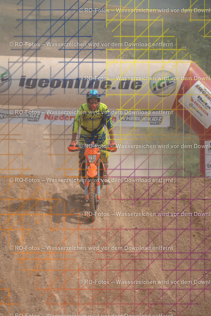 Niederwürzbach 3 Lauf-323 | Sportfotografie von RO-Fotos: Motorsport, Motocross, Enduro, Laufveranstaltungen und Triathlon. Professionelle Fotos von Sportlern und Events. - Realisiert mit Pictrs.com