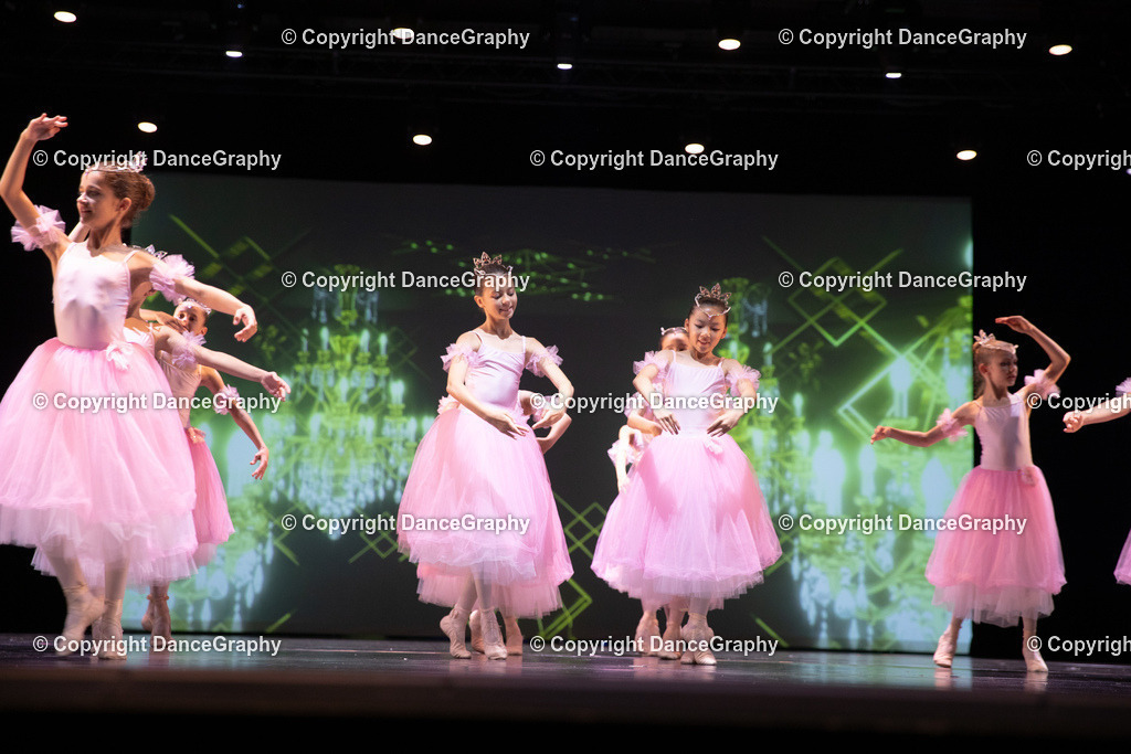 GPHY5669 | DanceGraphy - Realisiert mit Pictrs.com