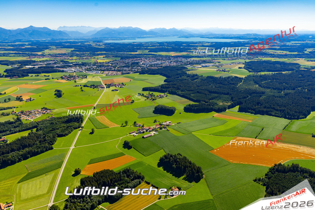 Aktuelles Luftbild von Unterschilding Palling - Die Luftaufnahme wurde 2022 mittels UL-Flugzeug erstellt ( keine Drohne ) - hochauflösende Kamera-Systeme von  Canon -Beste Qualität - Für grossformatige Ausdrucke geeignet. Die Geschenkidee !