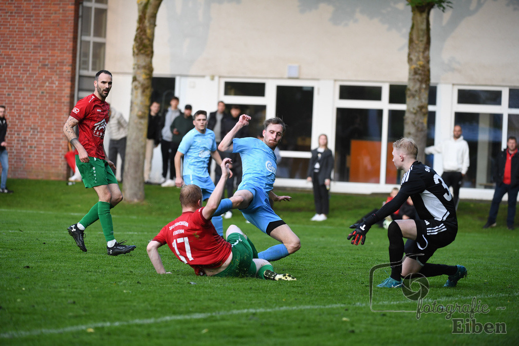 BV Bockhorn-SG FriPe | Relegation zur Kreisliga; BV Bockhorn (blau)-SG FriPe (rot) am 05.06.2025 in Oldenburg/Ofenerdiek (Lagerstraße), Photo: Philip Eiben 2025 - Realisiert mit Pictrs.com