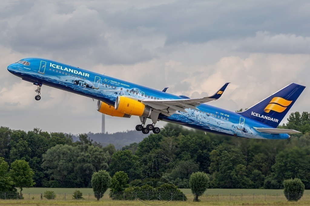 FI533-B752-TF-FIR-MUC-KEF-20240609-6-TPAI-sharpen-enhance-2x | Browse breathtaking aviation photography and order high-quality prints from AviatoRay's gallery. Perfect for enthusiasts and collectors. - Realisiert mit Pictrs.com