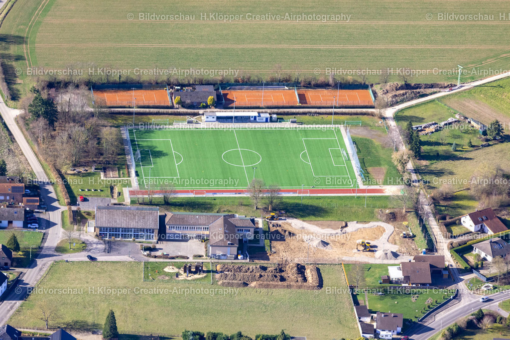 Luftbilder Nideggen-9826 | Luftbildfotografie Fußball- Stadion " FC Blau-Weiß Embken " an der Sankt Antoniusstraße, Muldenauer Straße in Nideggen im Bundesland Nordrhein-Westfalen, Deutschland - Realisiert mit Pictrs.com