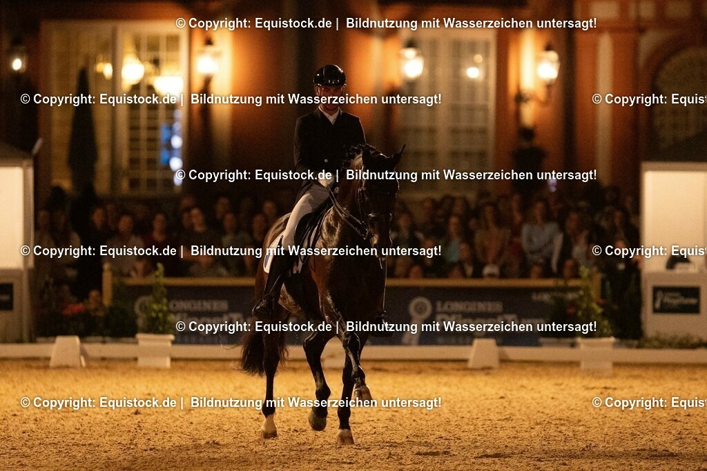 20230528_Flutlicht-Kür_0404 | equistock