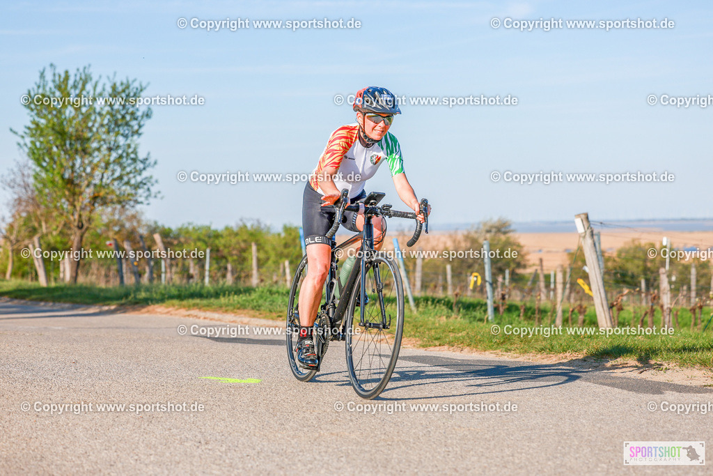 885_AR6_8487 | Neusiedlersee Radmarathon 2026@sportshot_your_pictrs #yourpictures#roadtowm2029 #nrm #neusiedlerseeradmarathon #neusiedlersee #neusiedlerseetourismus #burgenland #mörbisch #nrm26 #burgenlandtourismus #voglundco #poweredbyburgenlandtourismus #radsport #rad #marathon #ucigranfondo #visitburgenland #ucigranfondoworldseries