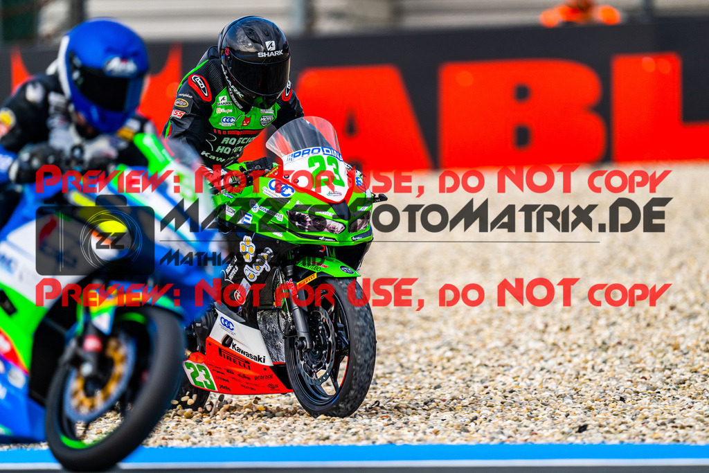 MaZZes_Fotomatrix_230421_4133 | WSSP300