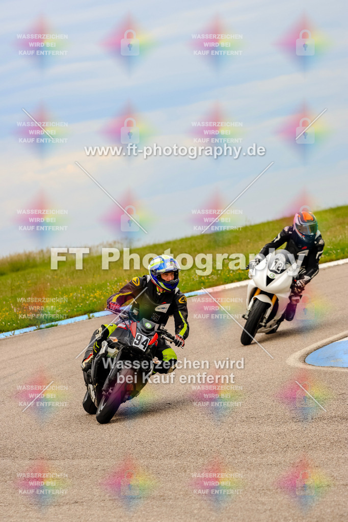 MotoTeam-2144 | Hier findet Ihr Bilder von Touristenfahrten auf der Nürburgring Nordschleife oder von anderen Veranstaltungen die ich besucht habe. Viel Spass beim Durch Schauen 