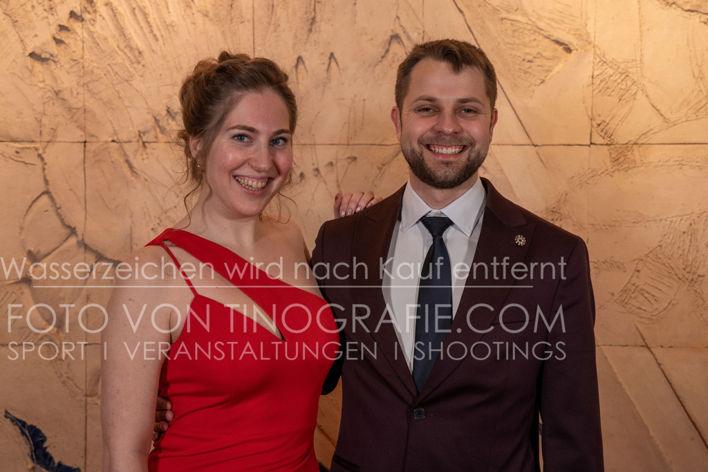 CCC_Frühlingsball_Teppich_byTINOGRRAFIE-82 | (c) TINOGRAFIE.COM