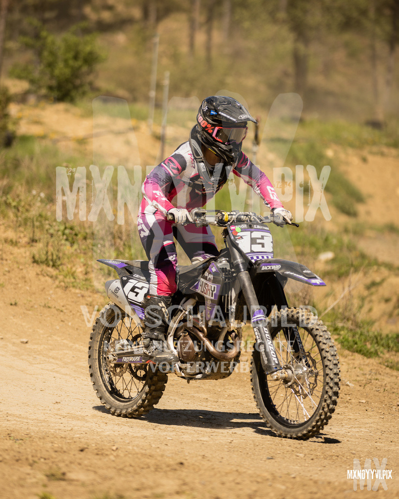 866A5304 | mxndyyvipix