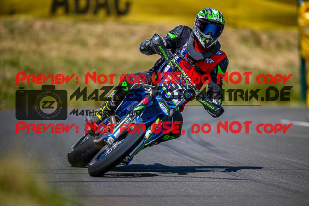 MaZZes_FotoMatrix_220619_4166 | UE40