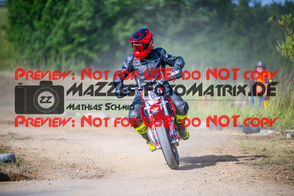 MaZZes_Fotomatrix_240713_6021986_8605 | ROOKIES