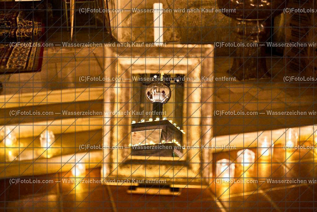 ALP1383_NACHT der tausend LICHTER_Pfarrkirche Wieselburg | (C)FotoLois.com, Alois Spandl, NACHT der 1000 LICHTER in der Pfarrkirche Wieselburg, Di 31. Okt. 2023.