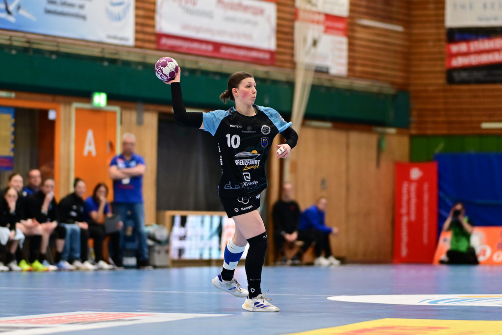 Handball I Frauen I Saison 2024-2025 I 1. HBF I 19. Spieltag I Buxtehuder SV - HSG Blomberg-Lippe I 24853 | Der Sportfotograf. - Realisiert mit Pictrs.com