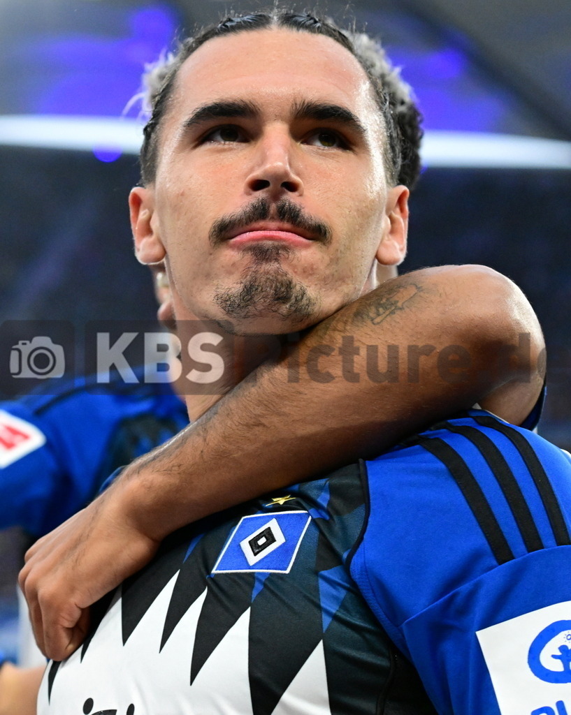 KBS Picture_HSV-Mainz05_038 | HSV Torjubel zum 2:0 Torschuetze ist Philippe Rayan (HSV) , Sportplatz :  Volksparkstadion, - Realisiert mit Pictrs.com