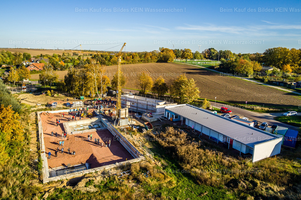 Schwimmbad-0010 | Niederndodeleben - Realizado com Pictrs.com