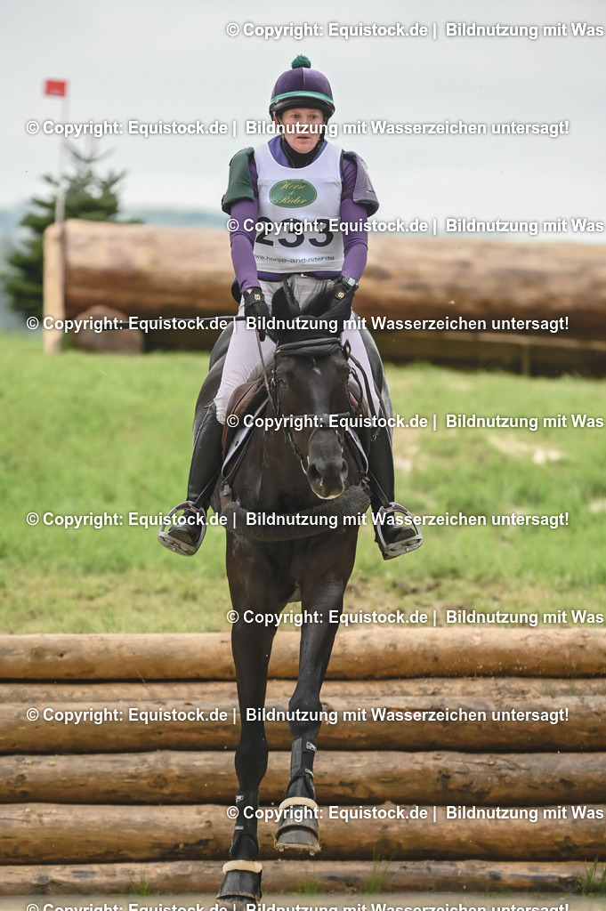 20230513_CCI2_Section2_Gelände_0533 | equistock