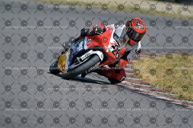 25bt04-1130 | markuskiefer.com - Realisiert mit Pictrs.com