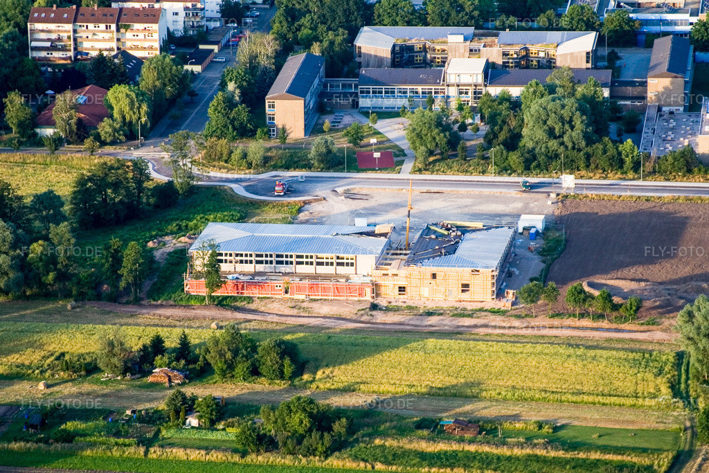 Luftbild: Bienwaldhalle in Kandel im Bundesland Rheinland-Pfalz in Deutschland. Foto: IMG_3295.jpg vom 04.07.2006 durch Werner Riehm/FLY-FOTO.de
