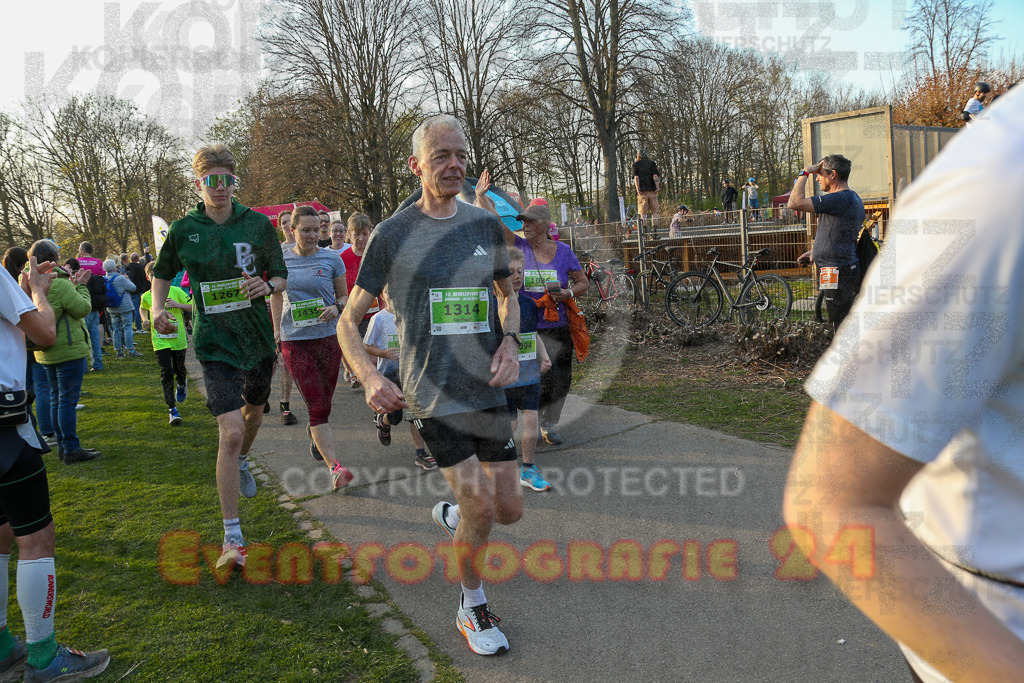 250328_1734_EX1_5503 | Sportfotografie im Rhein-Sieg Kreis, Köln, Bonn, NRW, Rheinland Pfalz, Hessen, etc. Unser Tätigkeitsfeld umfasst den Laufsport vom Volkslauf über den Marathon, Duathlon, Triathon bis zum Ultralauf wie Kölnpfad Ultra oder Schindertrail.