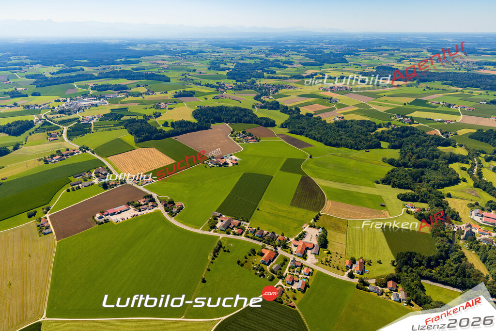 Luftbild Vs Google Maps  Steinhart  Pfaffing -Das Luftbild wurde 2025 vom UL-Flugzeug heraus erstellt ( keine Drohne ) - Hochauflösende Luftaufnahme -Nicht vergleichbar mit Google Maps oder Satelittenbilder- Die Geschenkidee !Mit Lizenz und Bildrechte bestellbar