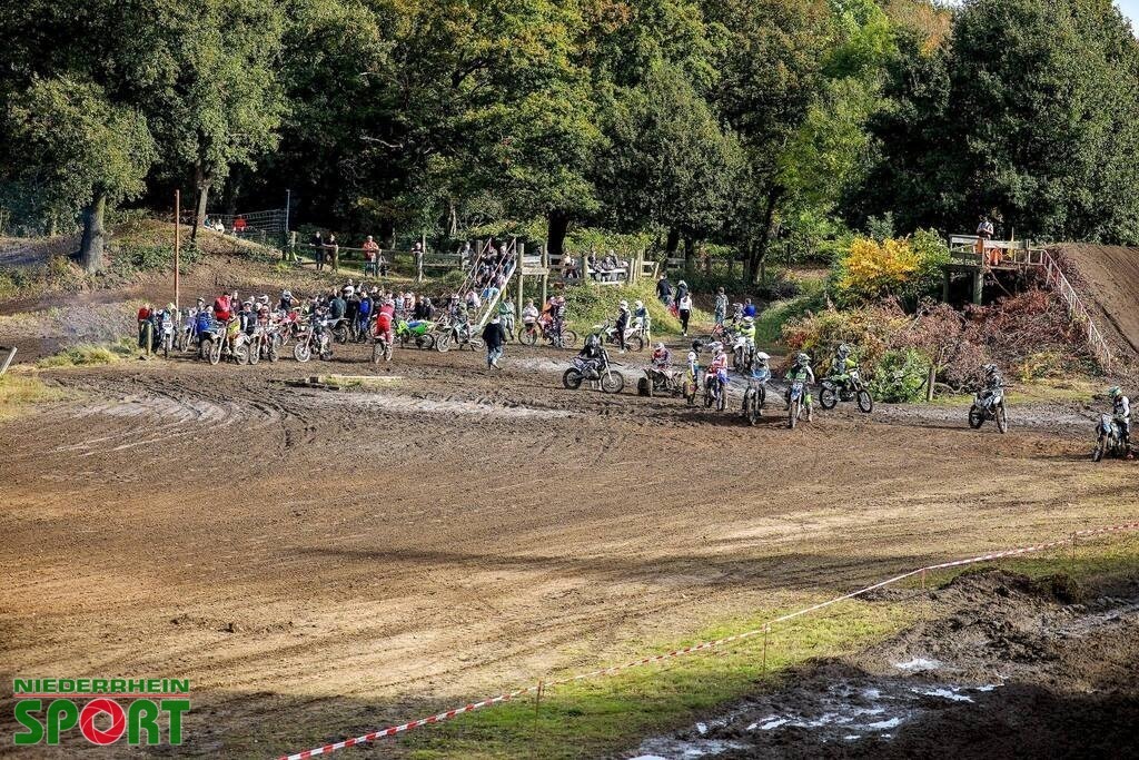 OpenTrack2024_Sonntag_Experten_005 | Bildergalerie von Sport-Ereignissen aber auch von weiteren spannenden Dingen - nicht nur vom Niederrhein. In Anlehnung an den bekannten Spruch von Hanns Dieter Hüsch heißt das Motto: "Niederrhein ist überall".  - Realisiert mit Pictrs.com