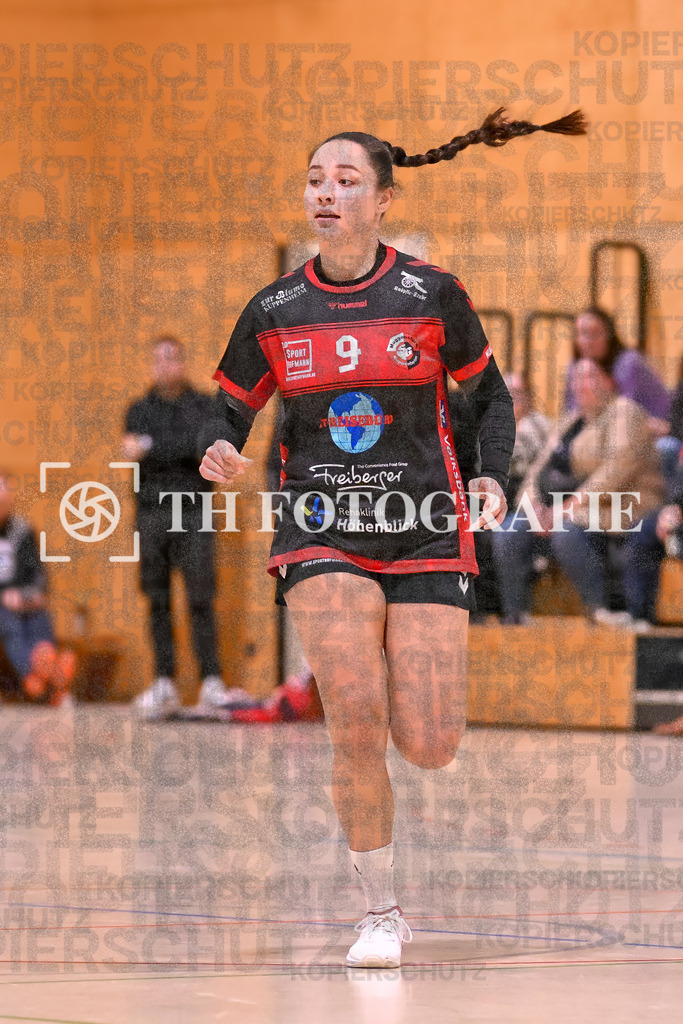 GER, SG Maulburg/Steinen - SG Muggensturm/Kuppenheim, Handball, Suedbadenliga, 17. Spieltag, Saison 2023/2024, 09.03.2024 | Malisa Kunz (SG Muggensturm/Kuppenheim, #09)

GER, SG Maulburg/Steinen - SG Muggensturm/Kuppenheim, Handball, Suedbadenliga, 17. Spieltag, Saison 2023/2024, 09.03.2024

Foto: TH Fotografie/Thomas Hess