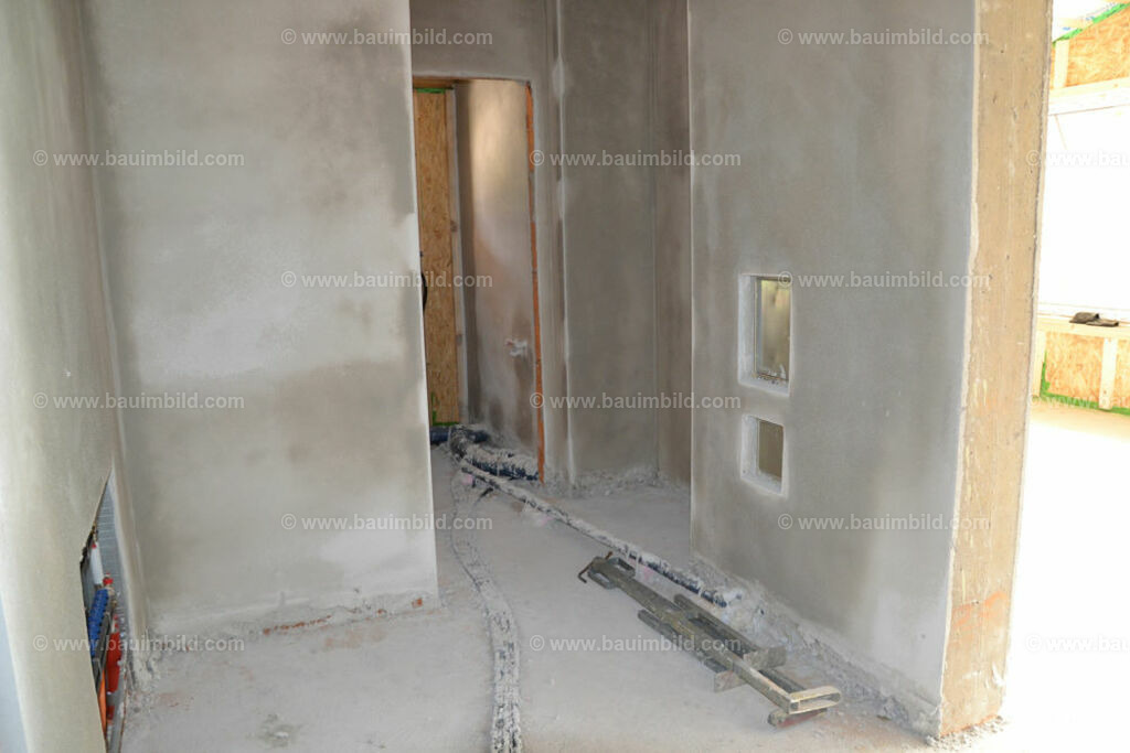 bib-lg18-putzarbeiten-0116 | Nach LV-Leistungsgruppen sortierte Detailfotos über den Bau eines Hauses. Alle Hausbau-Bilder direkt vom Urheber und Autor der Website Haus-Selber-Bauen.com