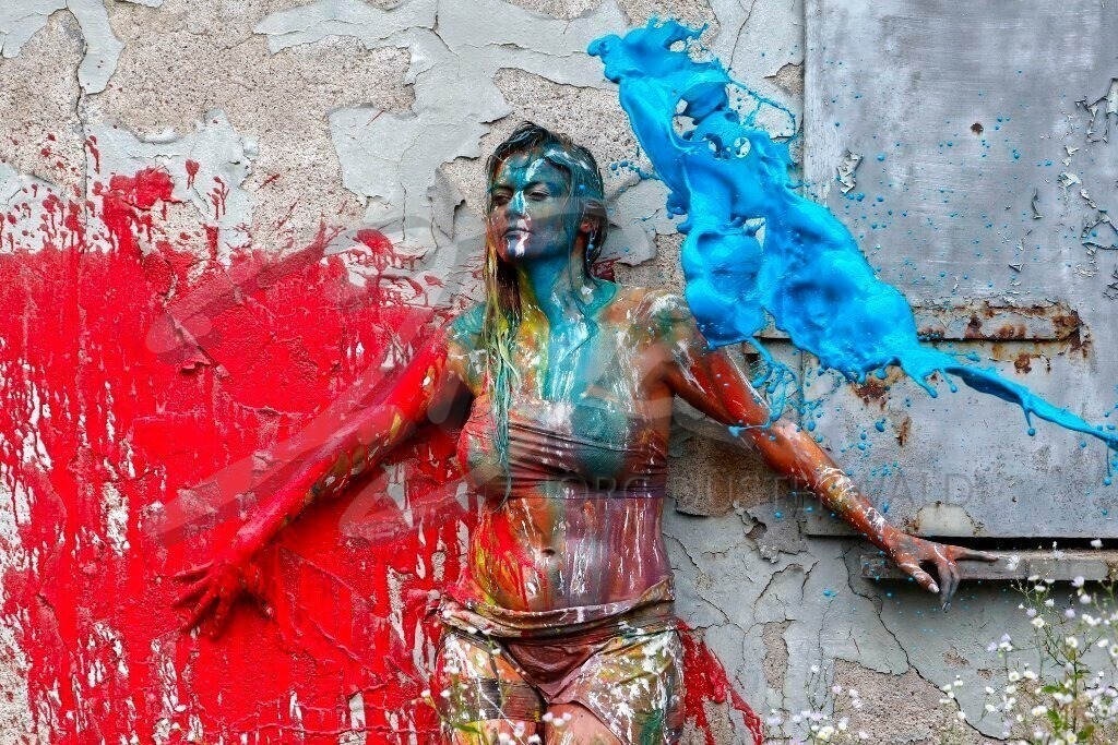 BodyArt-COVERSPLASH_1599c4 | #001 | Modell: Daniela | Foto: Tschiponnique Skupin - Realisiert mit Pictrs.com